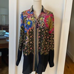 Etro 46. Tunic top Like new condition! Gorgeous made in Italy.